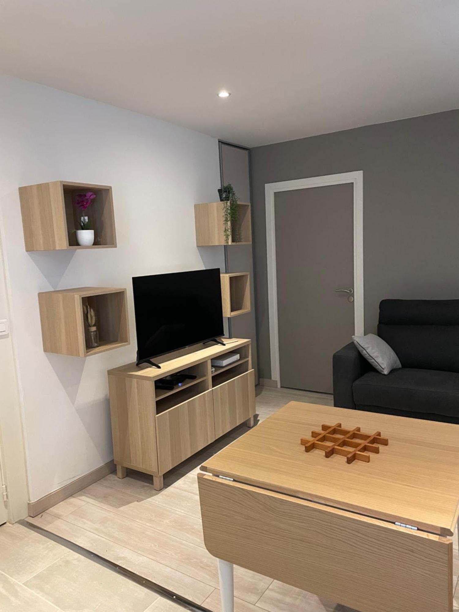 Appartement Cite Gastronomique 第戎 外观 照片